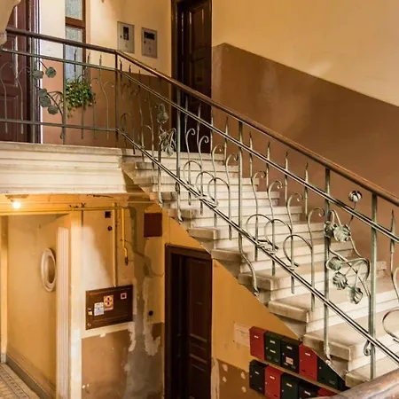 Art Nouveau Near Arena- Charming Place For Couples プーラ